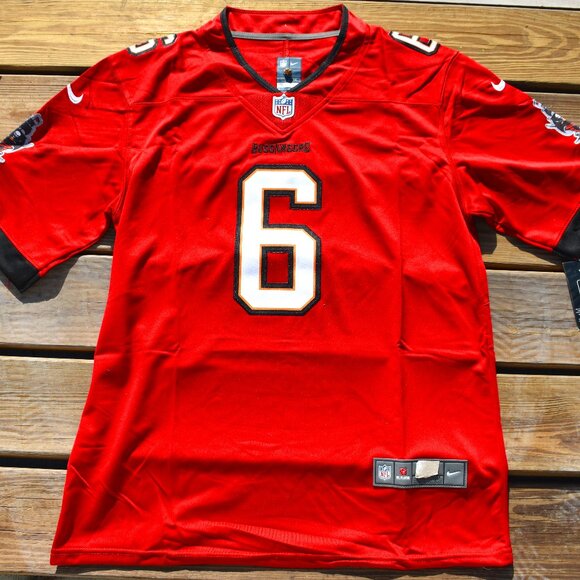 Baker Mayfield Tampa Bay Buccaneers Red Football Jersey Adult  (EUC) - Picture 4 of 4